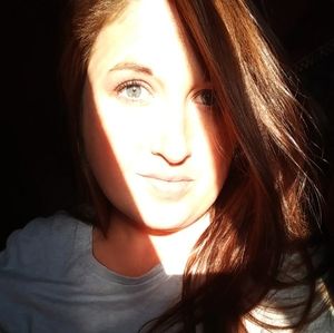 Meet your Posher, Rebekah